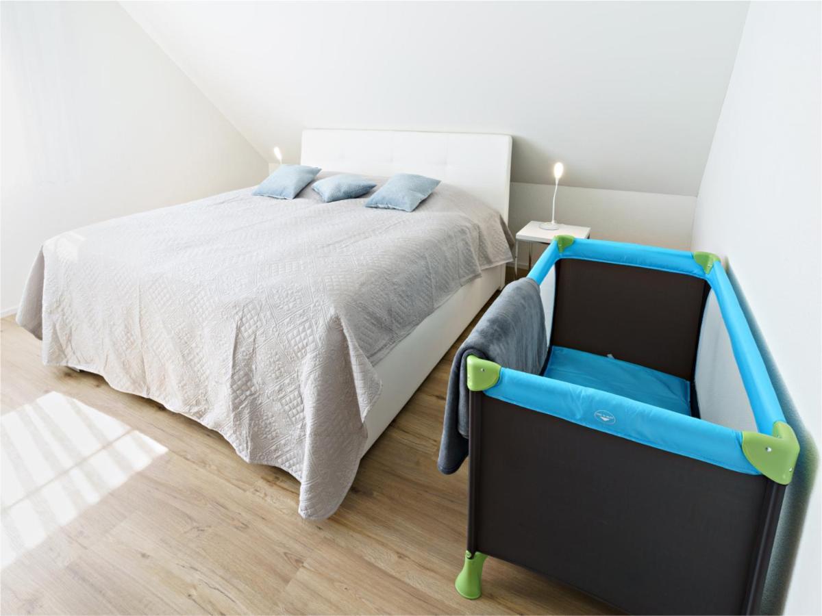 Exklusive 4.5 Zimmer Wohnung Fuer Familien Und Business Eschenz Exteriör bild